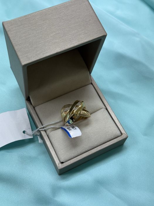 Золотое кольцо 585