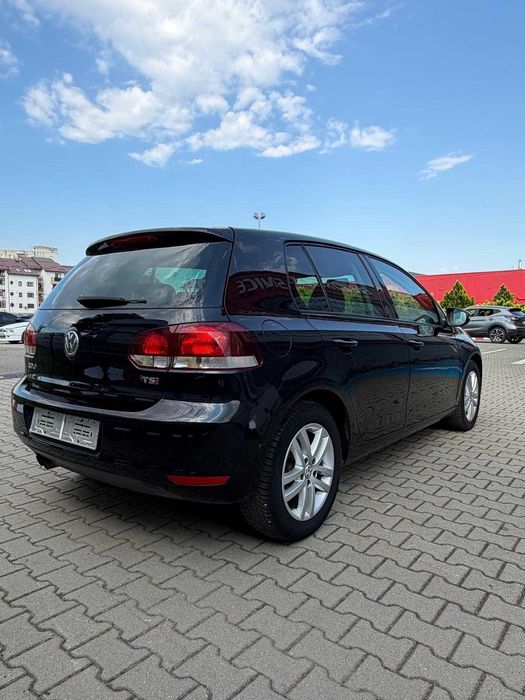 VOLKSWAGEN Golf 2010 — imagine 4