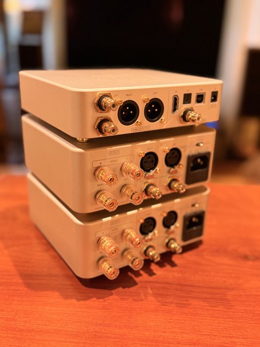 LAiV Crescendo VERSE (DAC R2R / preamp / amp de casti) + 2× LAiV Crescendo CHORUS (power amps GaN)  – sistem Hi-Fi complet