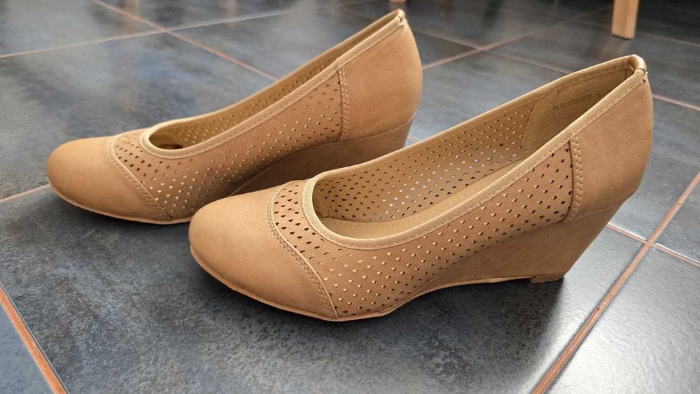 Pantofi piele, purtati maxim odata