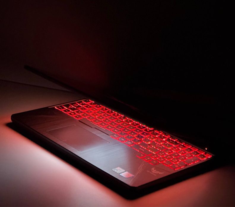 Asus tuf gaming igravoy notbuk