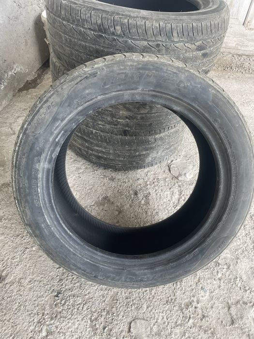 Продам шины 215/55/ZR17