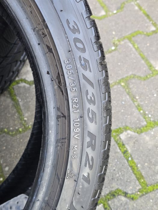 305 35 21 Pirelli