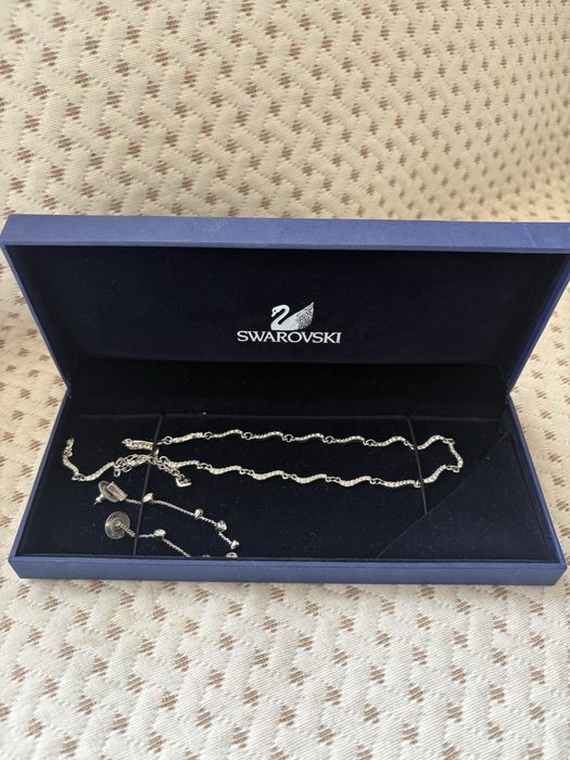 Сребърен комплект колие и обеци Swarovski със сертификат