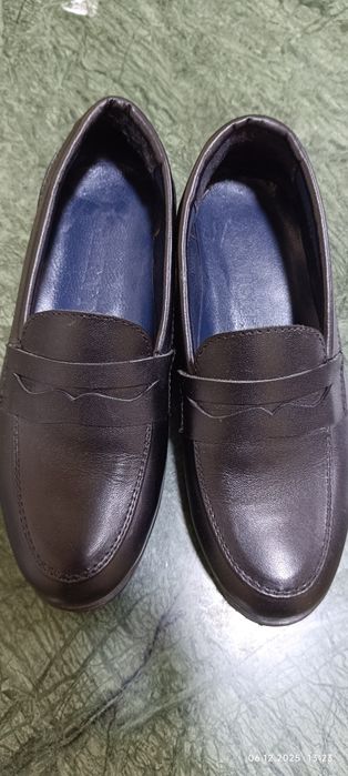 Туфли на мальчика!