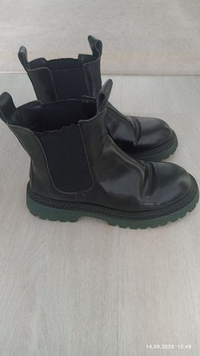 Ботинки и полуботинки женские