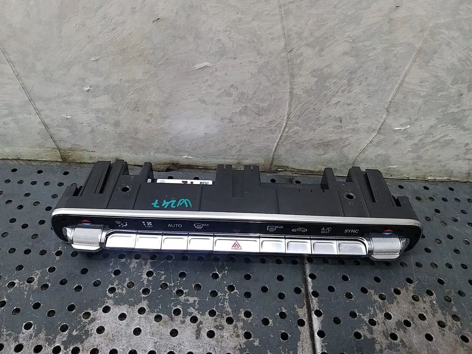 Panou comanda clima ac mercedes b class w247 a2479055902