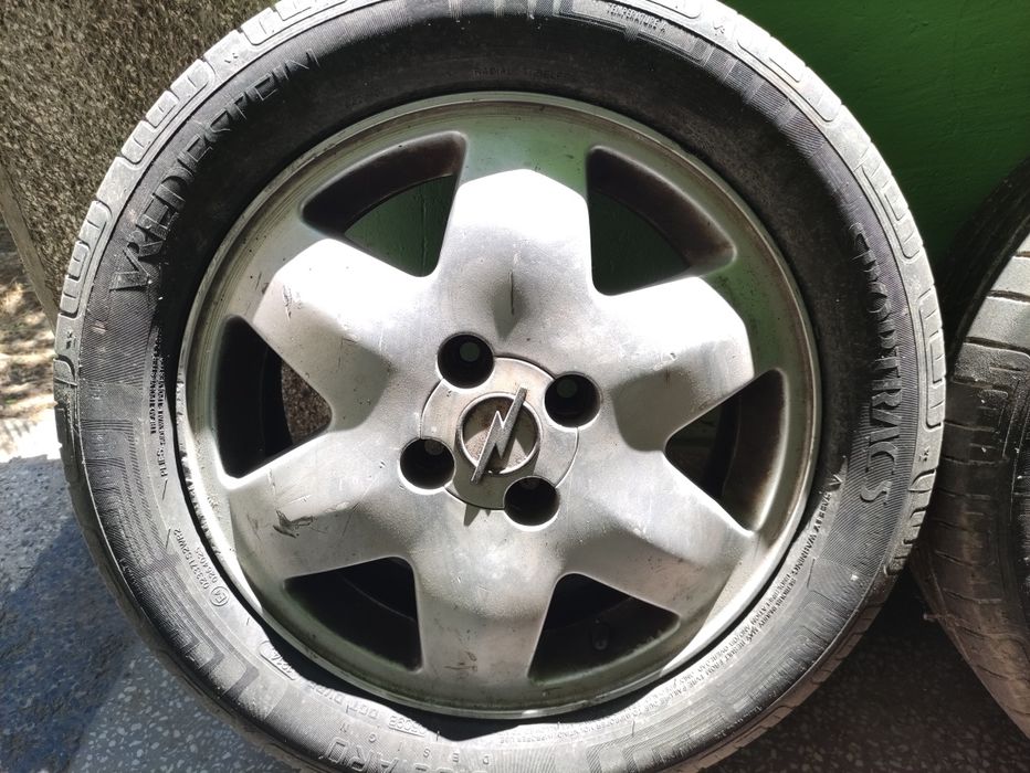 Джанти Опел Астра и гуми 225/55 R18