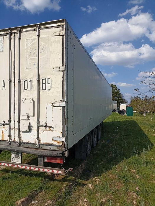 Срочно продаётся Прицеп