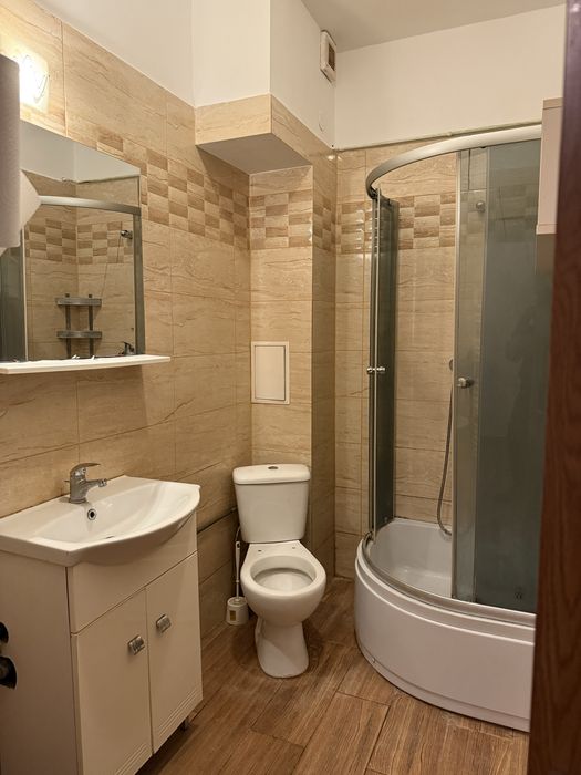 Spatiu comercial - Cabinet / birou – zona centrala, bloc modern 2012