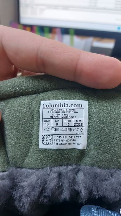 Продам Ботинки зимние