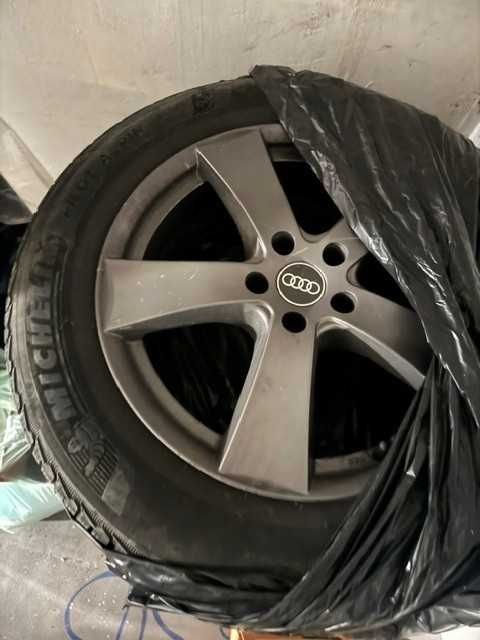 4 Jante Audi Q5 R18 + Cauciucuri iarna