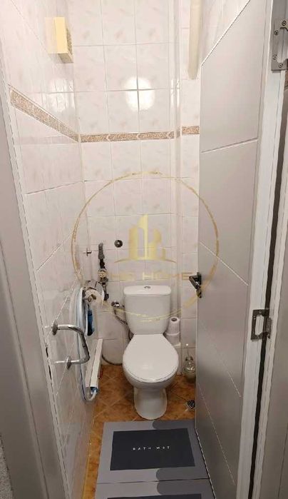 Дава се под наем Четиристаен апартамент в Варна, Левски - 100 кв.м за 900 € - Снимка #11