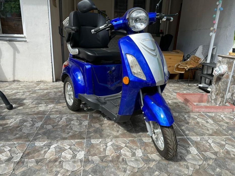 Vând tricicletă electrică - ca noua