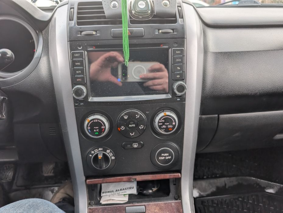 Vând Suzuki Grand Vitara