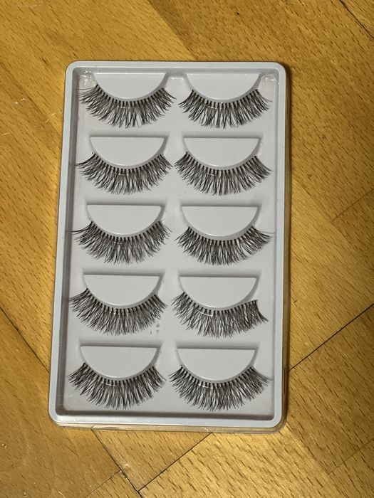 Vand Gene false, în Bacău