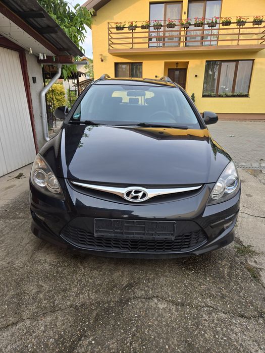 Hyundai i 30 cw benzină