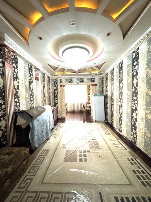 Продается 3 комнатная квартира. Массив Куйлюк-5. Сергелийский район.