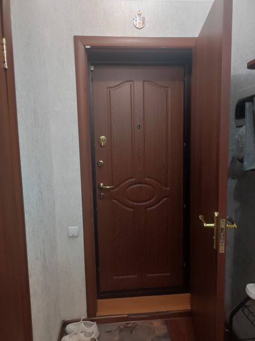 Продам трёхкомнатную квартиру