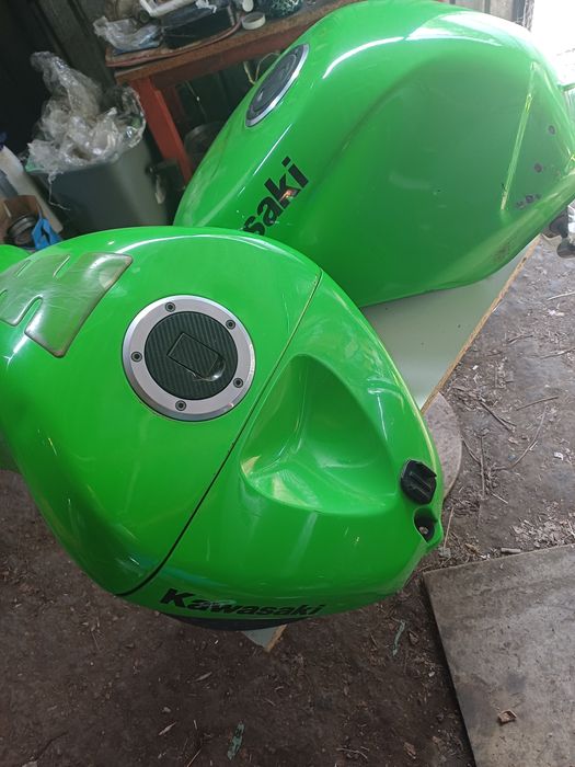 kawasaki zx9r în Bucuresti - Ilfov - Piese auto de vânzare | OLX.ro