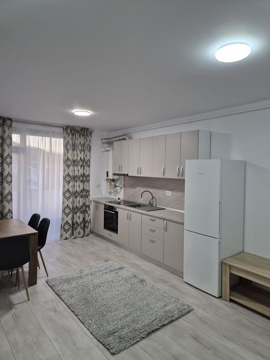 Închiriez apartament în Bistrița!
