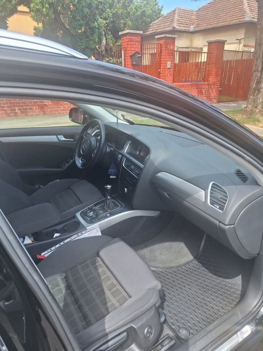 Audi A4 b8 an fabricație 2013 proprietar