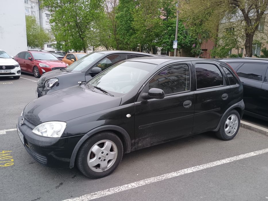 Vând Opel CORSA C 2002