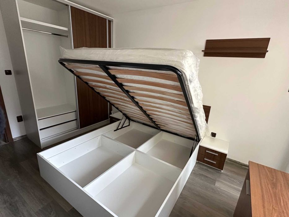 Дава се под наем Двустаен апартамент в София, Хладилника - 65 кв.м за 648.21 € - Снимка #8