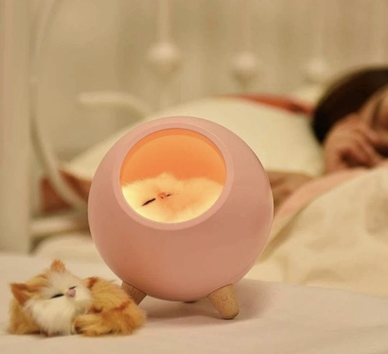 Ночник с мягким рассеянным светом и дизайном в виде домика для котенка