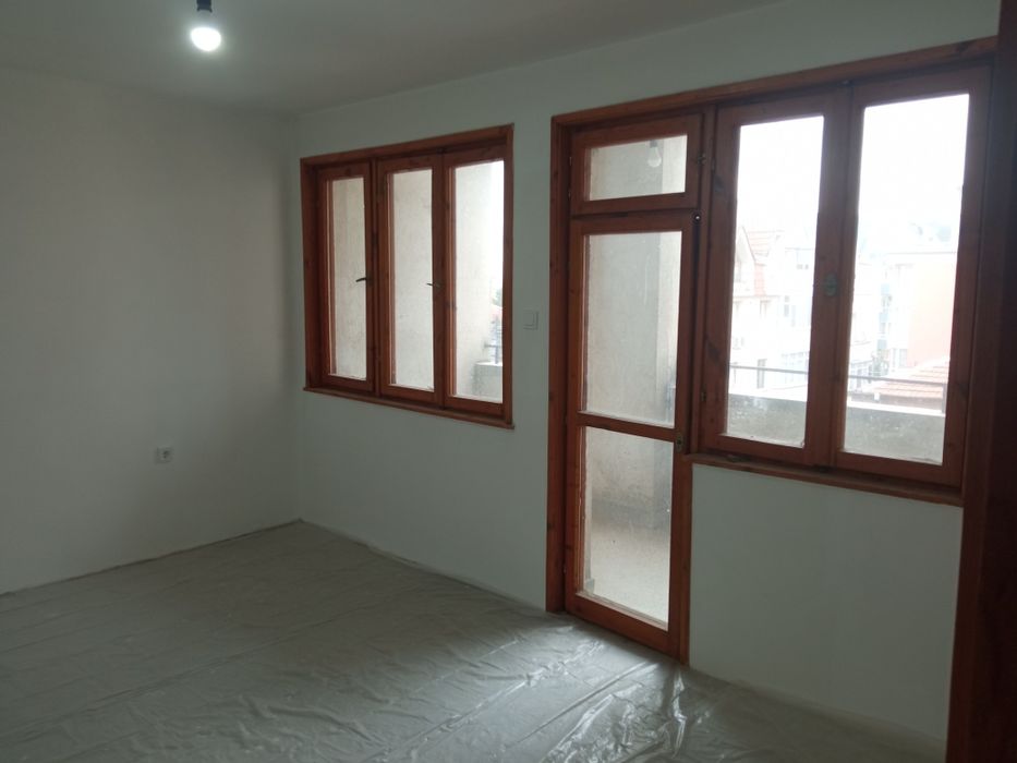 Продава се Мезонет в Ямбол, Генерал Заимов - 163 кв.м за 824 €/кв.м - Снимка #12