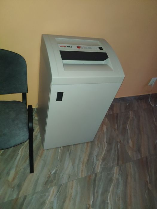 Distrugator documente HSM 225.2 - 12-14 coli - cross cut (1,9 x 15 mm)