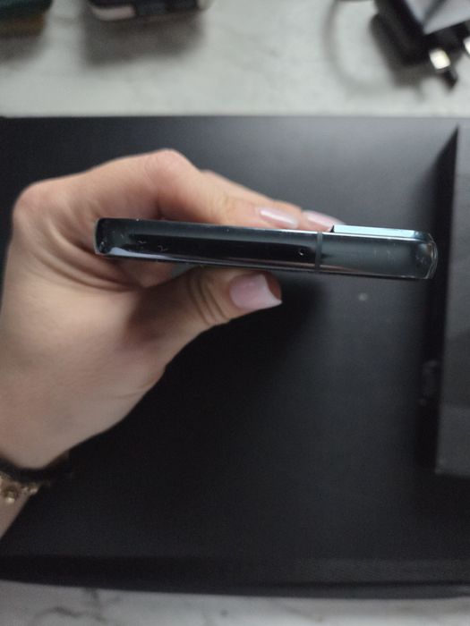 Samsung S22 5G Green 128GB Dual Sim.