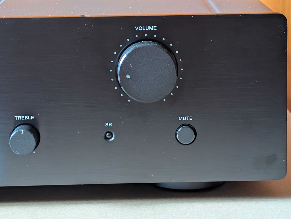 Amplificator Integrat Hibrid Tuburi Vincent SV-500 MK