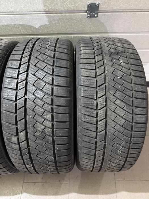 Continental 255 40 R20 iarna
