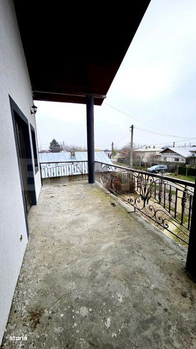 Liniste, spatiu si eleganta – casa superba langa Titu