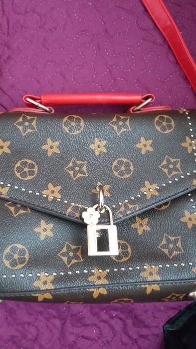 Малки дамски чанти