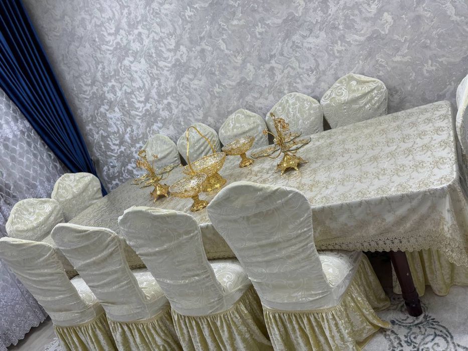 Stol stullar va posudalar sotiladi