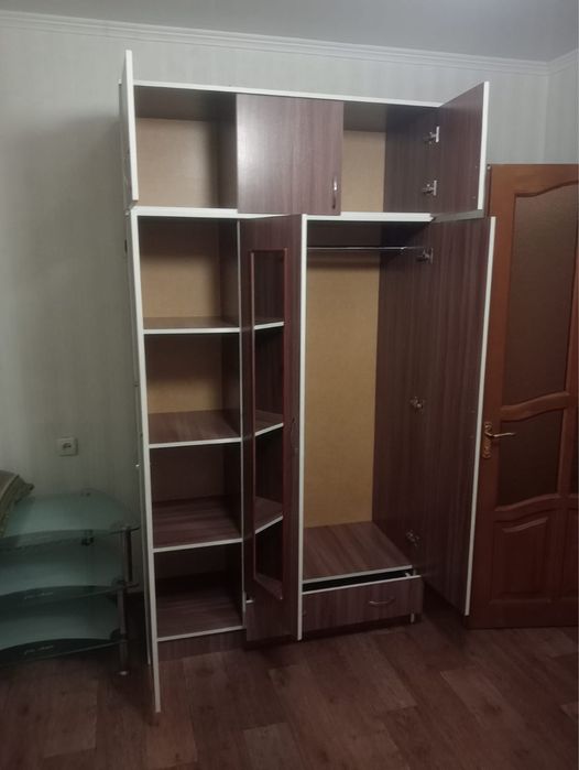 Продам шкаф в хорошем состоянии