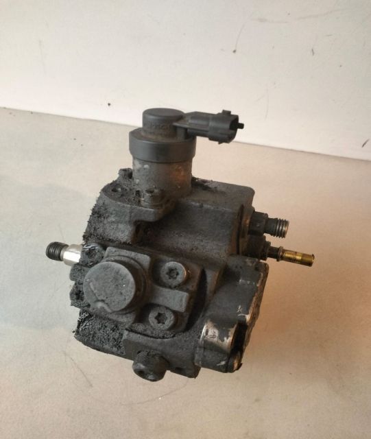 Pompa inalta presiune 1.6 TDI 0445010102 Peugeot 307 prima generatie