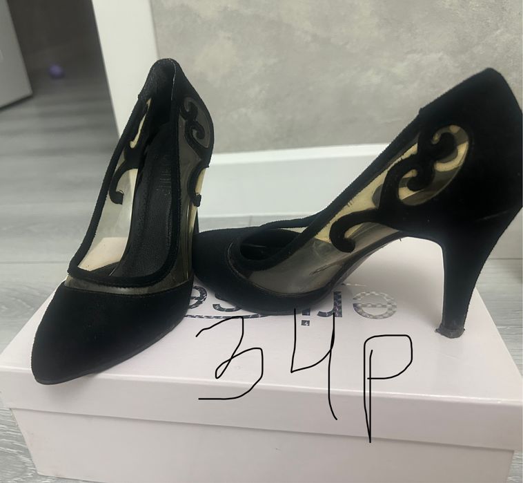 Туфлки 34,35 размер