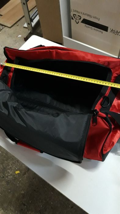 Troler pe roti geanta ORIGINALA pentru scule Milwaukee model FUEL