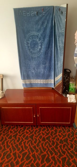 Shu 2 kala mebelimmi sotmohchi edim