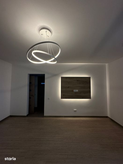 Apartament 2 camere de vanzare Drumul Taberei - Raul Doamnei — fotografia 1