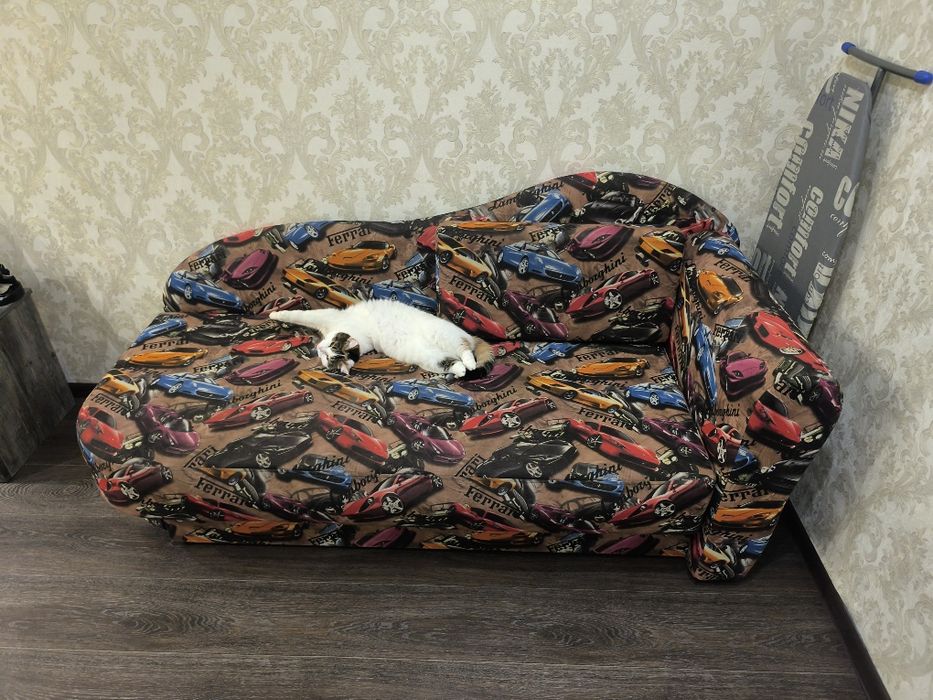 Продам мини диван