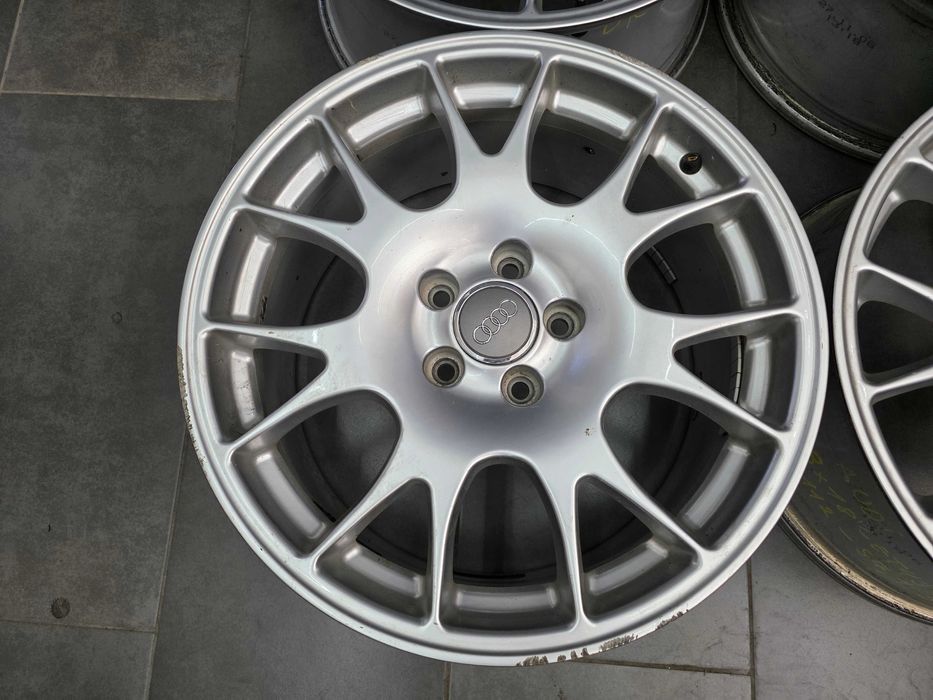 Джанти 18 - Audi