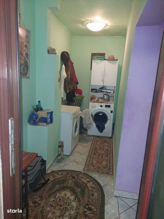 Apartament 3 camere decomandat, zona Vidin.