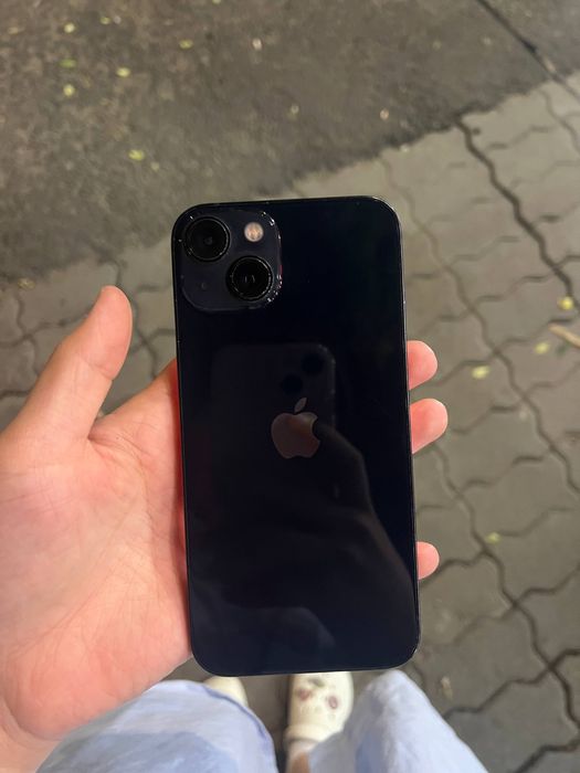 Айфон 13     128гб