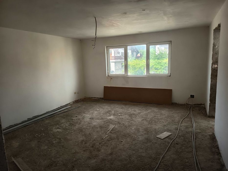Apartament in Bănești