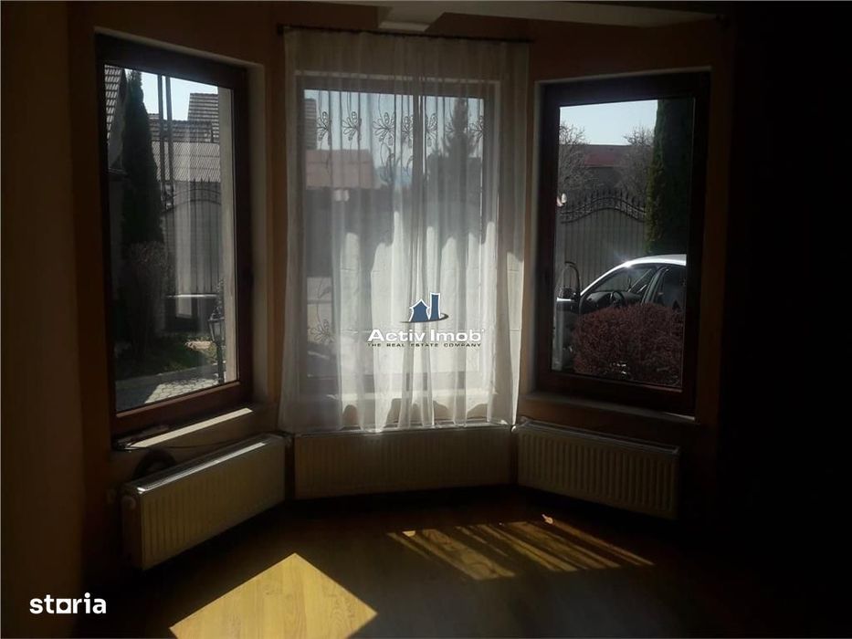 Vila- P+E  4 Camere , 2 bai- Sanpetru Brasov