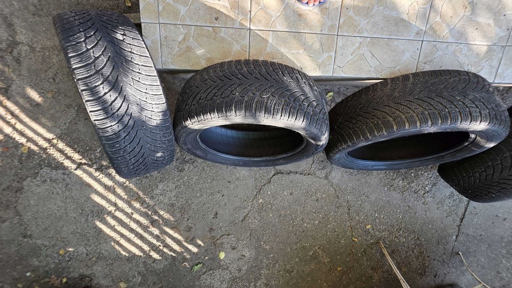 Anvelope iarnă Nokian WR SUV 4 235/50 R19, 4X4 set